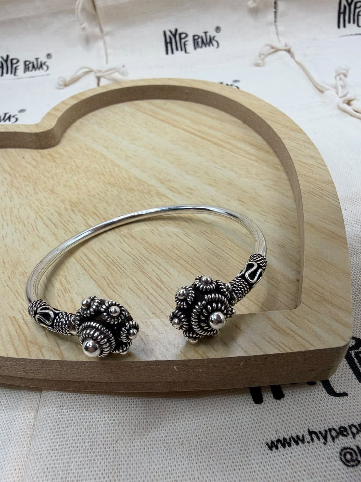 Bracelete Flor Pikun