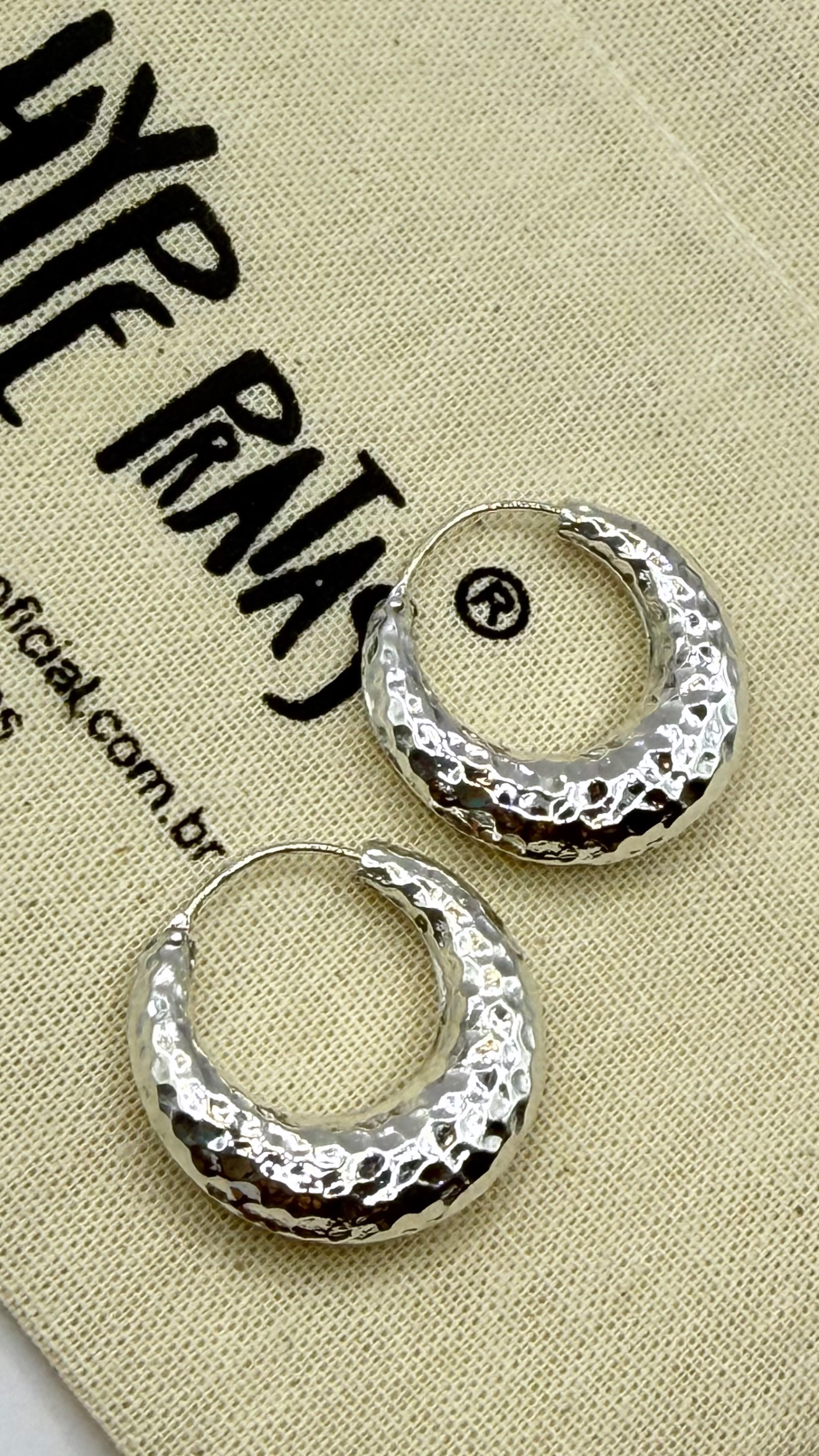 Brinco argola marteladinha encaixe prata 925 (2,0 cm) 