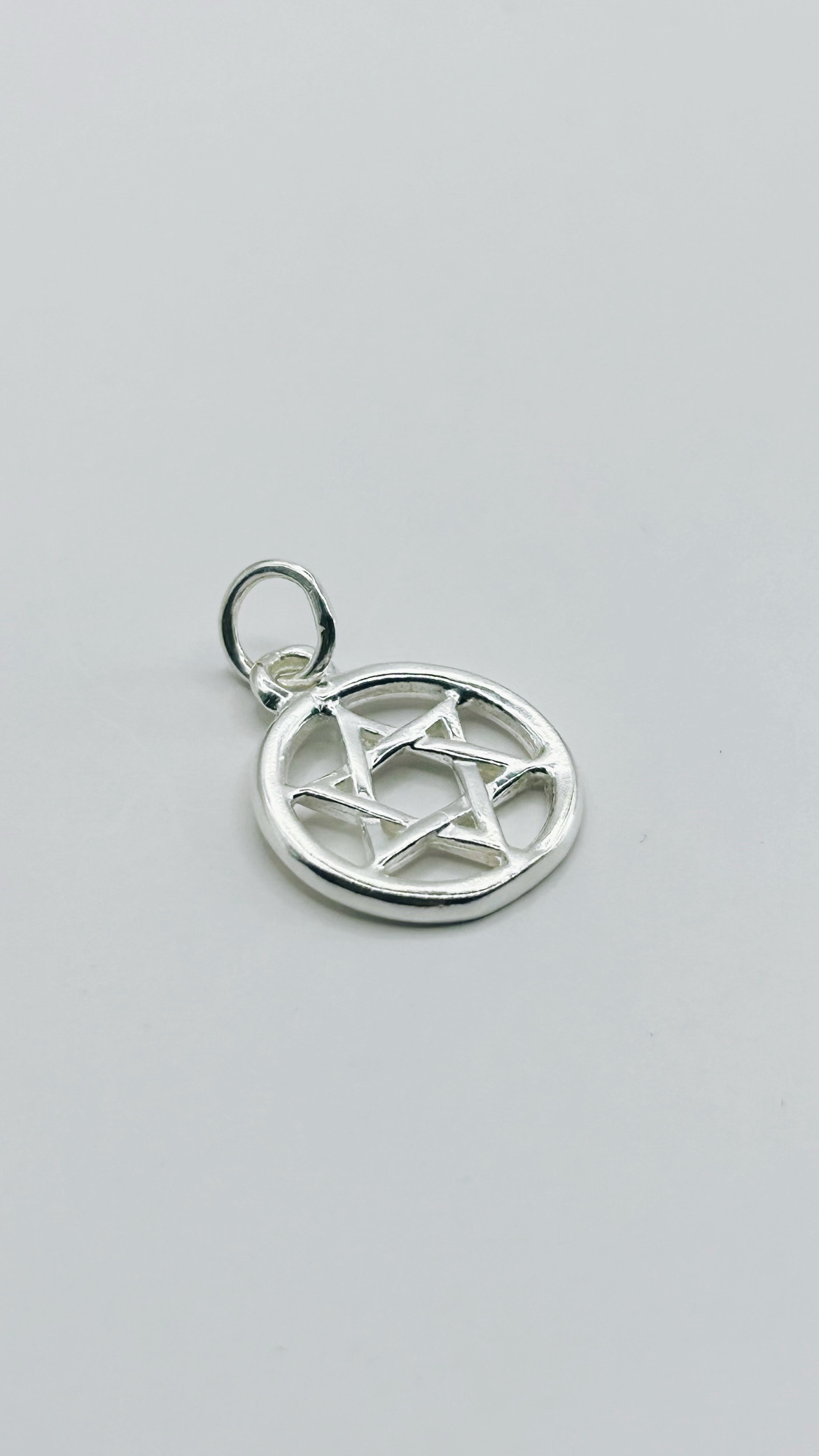 Pingente “estrela de davi” prata branca 925  