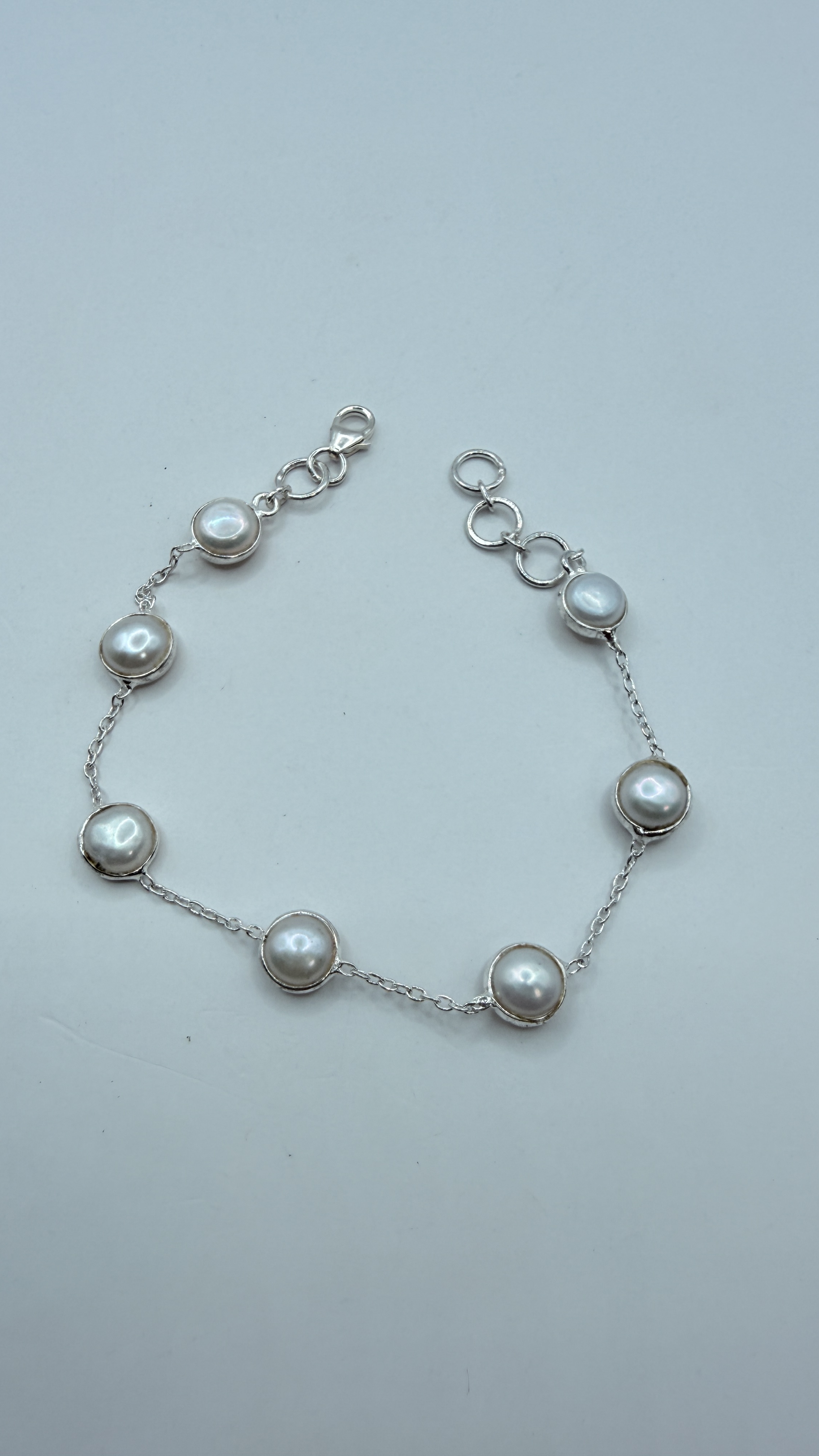 Pulseira 7 pérolas delicada prata 925 (17 cm + 1 cm)   